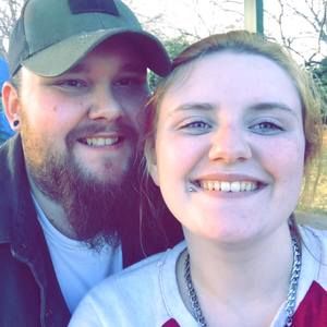 Meet your Posher, Madelynn